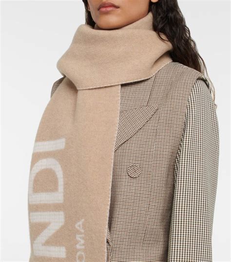 fendi silver wool scarf.